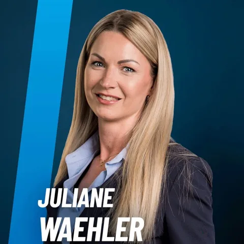 Porträt von Juliane Waehler